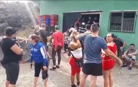 Cubanos en albergue de Los Planes en Chiriquí quieren quedarse en territorio panameño