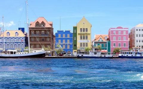 Viaje exótico, playera, caribeña, con rumba y barato