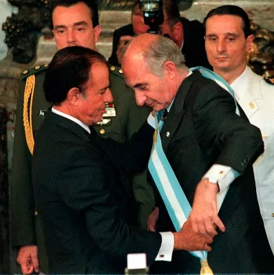 Fallece el expresidente argentino Fernando de la Rúa