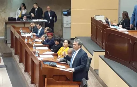Asamblea Nacional destituye a Alfredo Castillero Hoyos, como defensor del pueblo, por negligencia