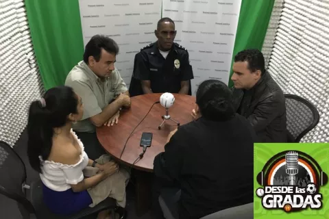 Desde Las Gradas: ¿Debe seguir la política mezclada con el deporte?