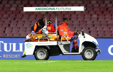 David Ospina, excuñado de James, se desmaya en pleno partido