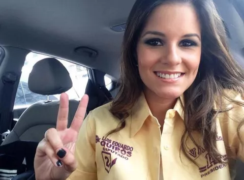 Las "selfies' no faltan en las elecciones 