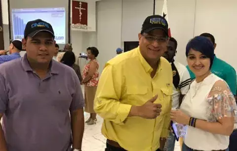 Dimitri Flores presenta  recurso de nulidad ante el Tribunal Electoral
