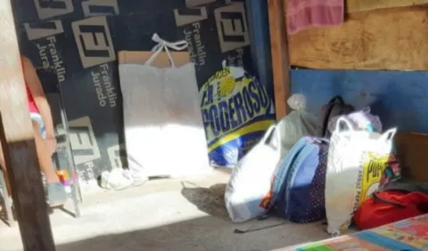 Docentes viven a la intemperie en áreas apartadas del país