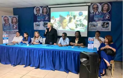 Docentes de UNACHI denuncian presunto favoritismo de rectoría a candidatos