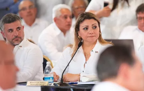 Doris Zapata: Todos los trabajadores forman parte de la reactivación económica que estamos construyendo