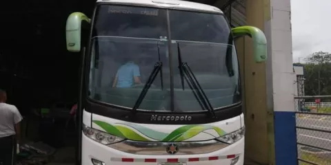Panameño y tico van presos por tratar de transportar 115 paquetes de cocaína hasta Costa Rica