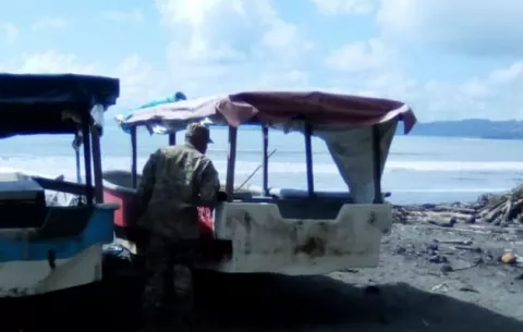 Muere ahogado norteamericano en playa La Barqueta