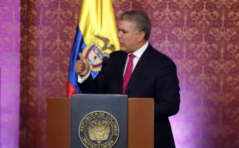 Iván Duque asegura grupos armados aprovechan crisis venezolana para reclutar niños