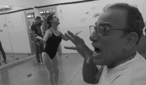 Al tablado, comedia de Jaime Carrero