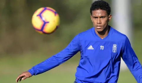 Yoel Bárcenas se pierde el partido de Panamá contra Brasil