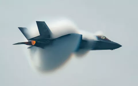 El Pentágono suspende las operaciones de sus F-35 por motivos de seguridad