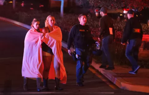 Tiroteo en un Bar de California deja doce muertos 