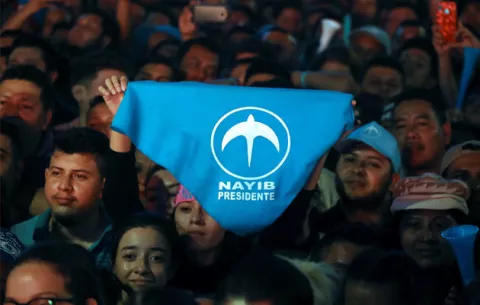 El terremoto electoral de Bukele obliga a partidos salvadoreños a renovarse