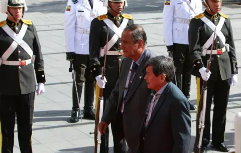 Gobierno colombiano y ELN inician tercera semana de diálogo en Quito