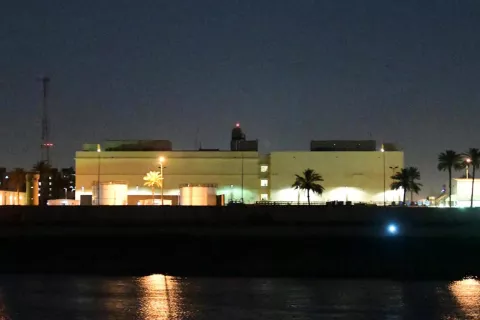Caen dos cohetes cerca de la embajada de EE.UU. en Bagdad