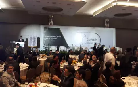 Empresarios confían en que la economía se recuperará a mediano plazo