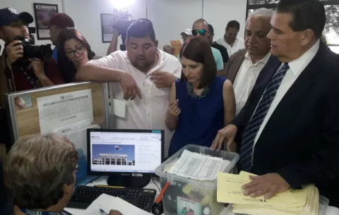 Cambio Democrático respaldará a Ricardo Martinelli y Sergio Gálvez
