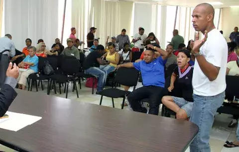 Realizan apertura de sobres para proyecto habitacional en Santa Ana