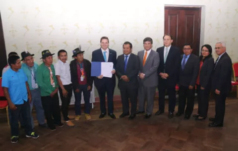 Comarca Kuna de Wargandí aprueba interconexión eléctrica Panamá - Colombia
