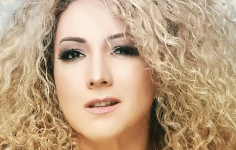 Personalidades panameñas acompañarán a Erika Ender en el Carnaval de Río 
