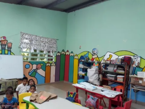 Denuncian múltiples carencias en escuela de Los Ángeles de Botello