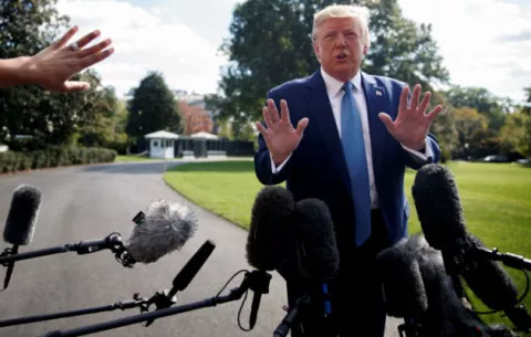 Crece el déficit comercial de Estados Unidos 