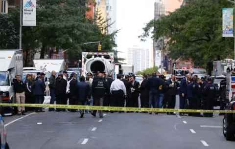 Jornada de pánico en Estados Unidos; envío de paquetes bomba a expresidentes y cadenas noticiosas