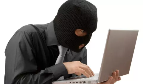 Entidades bancarias alertan de estafas por medios digitales