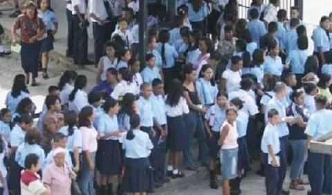 Posible migración de estudiantes al sector público para 2020
