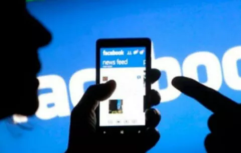 Altos ejecutivos de Facebook y WhatsApp abandonan la compañía