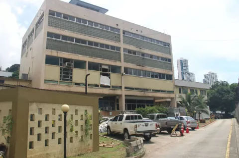 Facultad de Medicina espera su nueva sede