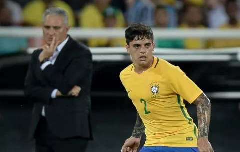 Fágner reemplazará a Dani Alves para amistoso contra Panamá