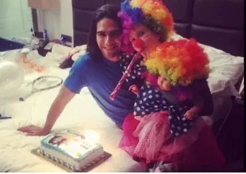 Con familia y médicos Falcao celebra su cumpleaños