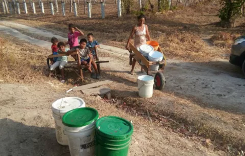 Más de 90 familias temen epidemia por falta de agua en Bella Vista, Penonomé