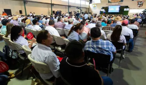 Dinero del Feci regresa al sector agropecuario 