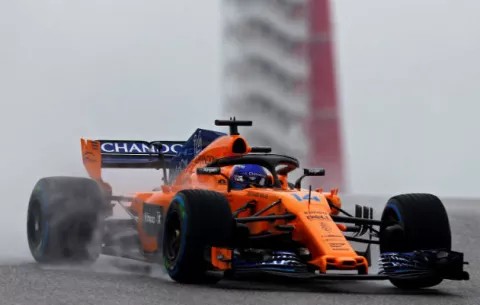 Fernando Alonso abandonó  en la primera vuelta el Gran Premio de Estados Unidos