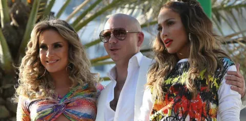 J.Lo sí cantará en la inauguración del Mundial