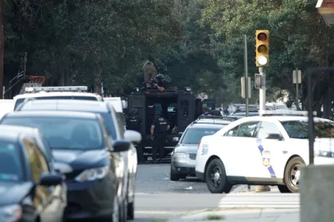 Varios policías heridos en un tiroteo en Filadelfia