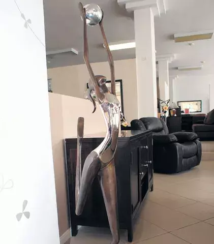 Bronce y plata, aleación exquisita 