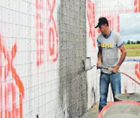 Versátil, resistente  y de fácil instalación 