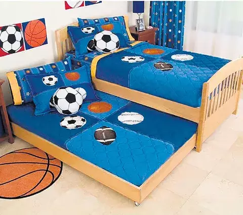 Al decorar la recámara de sus hijos pequeños 