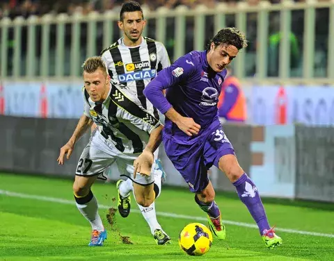 El Fiorentina derrotó al Udinese por 2-0 y es el primer finalista
