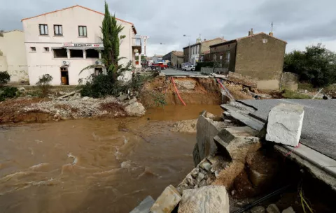 Siete muertos por inundaciones cerca de Carcasona, en el sur de Francia
