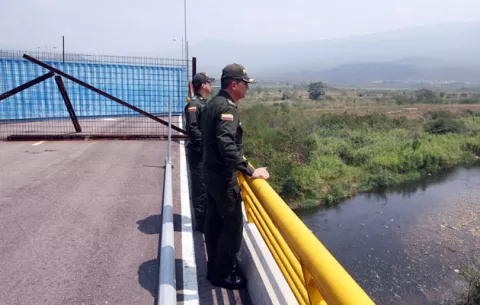 ONG: Venezolanos recurren a grupos criminales para buscar refugio en otros países