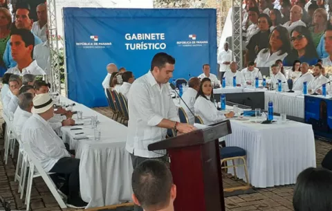 José Gabriel Carrizo: 'Necesitamos mejores inversiones y más visitas en el país'
