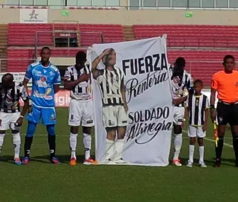 Tauro y Plaza le rinden homenaje a "Matagatos" 