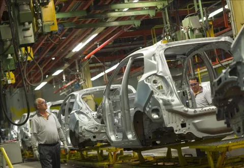 Aumentan las pérdidas económicas para General Motors y sus trabajadores