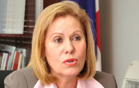Defensa de exministra de Ampyme  interpone dos 'habeas corpus' para evitar detención provisional